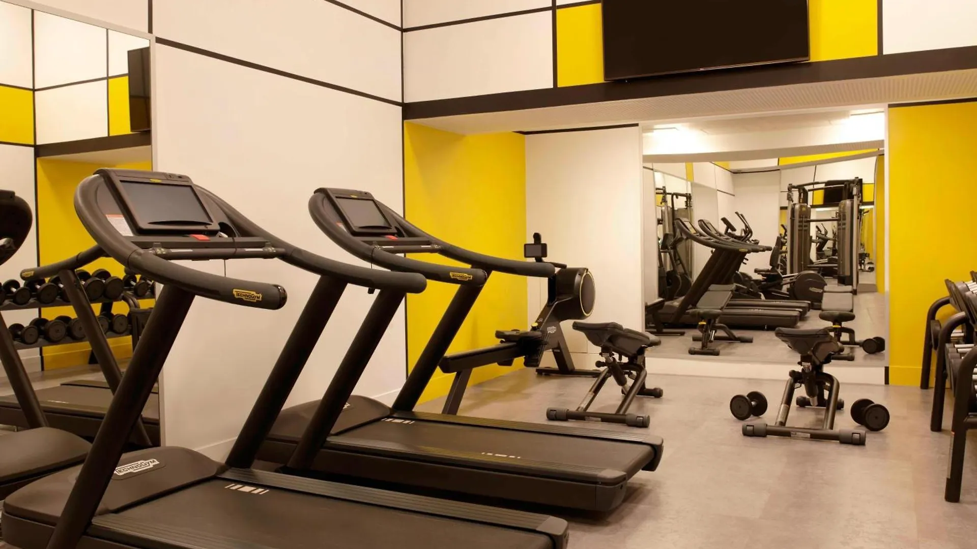 Hotel Courtyard By Marriott Gare De Lyon 4*