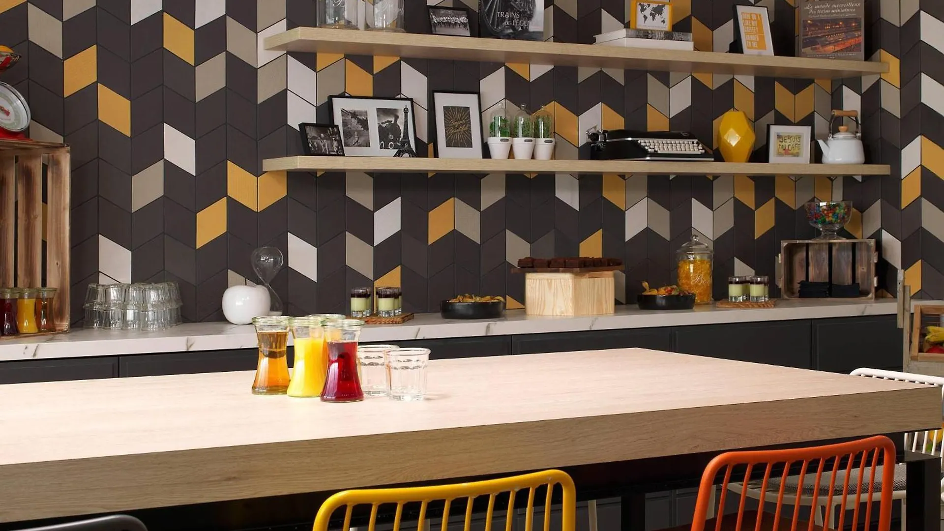 Hotel Courtyard By Marriott Gare De Lyon 4*
