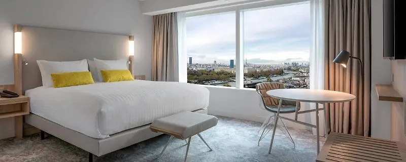 Courtyard By Marriott Gare De Lyon