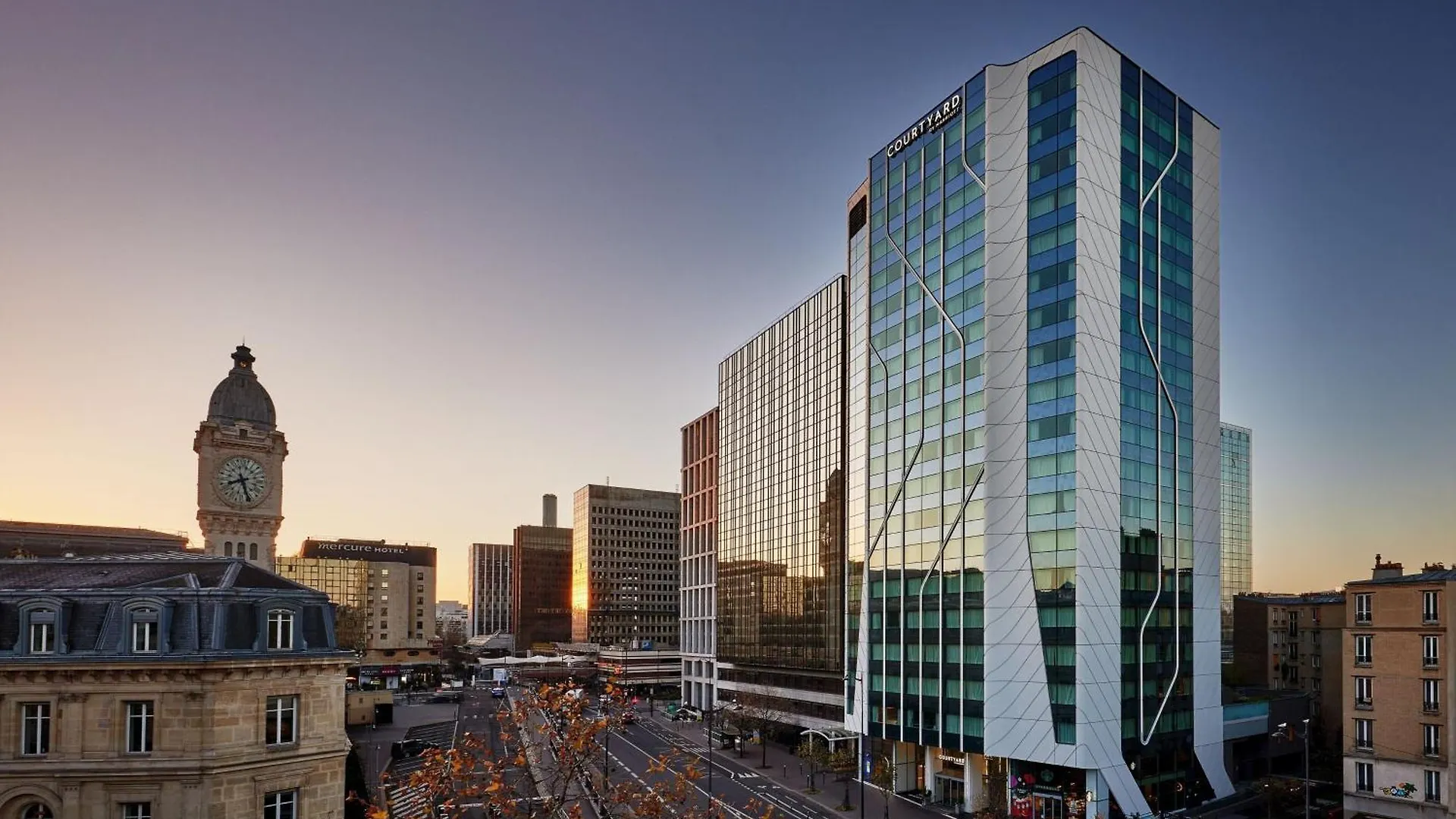 Courtyard By Marriott Gare De Lyon 4*