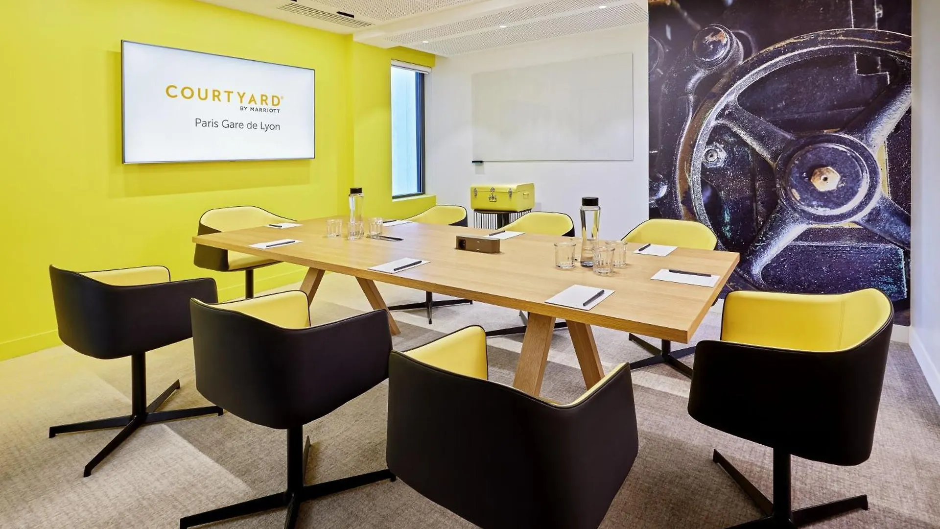 Courtyard By Marriott Gare De Lyon 4*
