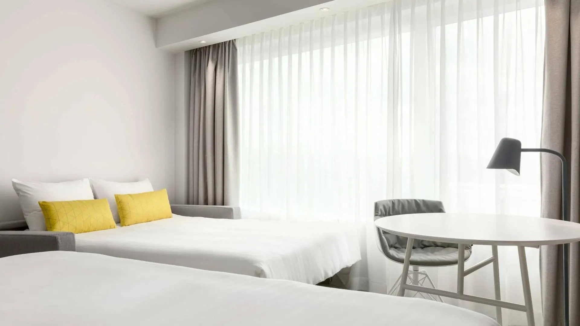 Hotel Courtyard By Marriott Gare De Lyon Paris